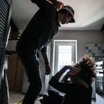 découvrez les ressources et l'aide disponibles pour lutter contre les violences conjugales en aveyron. informez-vous sur les moyens de protection, les services d'assistance et les initiatives locales visant à sensibiliser et prévenir ces problématiques.