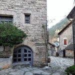 découvrez la cité médiévale de l'aveyron, un voyage dans le temps à travers des ruelles pavées, des remparts anciens et un patrimoine exceptionnel au cœur de la région occitanie.