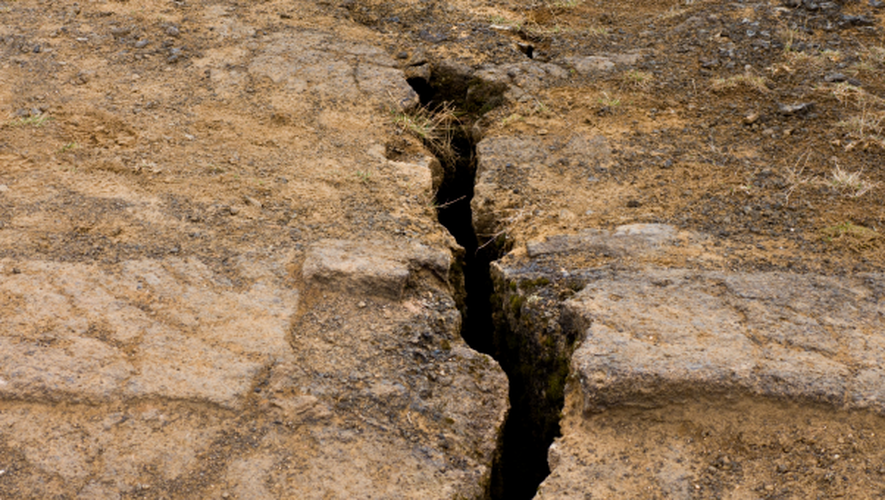 découvrez la vérité sur le faux séisme de millau : analyse des rumeurs, des faits et des conséquences de cette fausse alerte qui a semé la confusion dans la région.