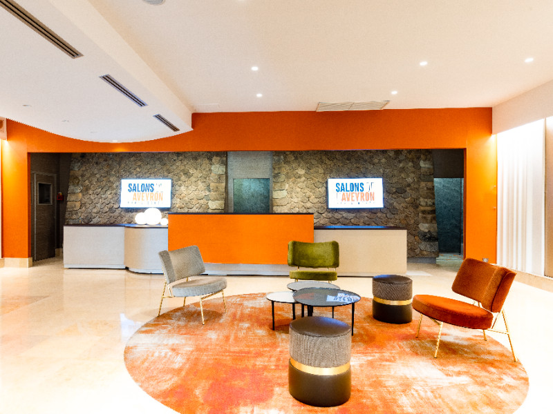 participez à l'inauguration du salon aveyron ! découvrez les nouveautés, les exposants et les temps forts de cet événement incontournable dédié au terroir et à l'artisanat de l'aveyron.