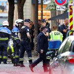 découvrez les détails de l'incident survenu à mende impliquant des policiers blessés. informations à jour sur les circonstances et les réactions officielles.