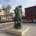 découvrez comment montauban célèbre la poésie en rendant hommage à 75 poètes, lors d’un événement dédié à l’art et à la littérature. une initiative culturelle à ne pas manquer !