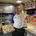 découvrez la passion des pizzaïolos en lozère lors d'une compétition unique mettant à l'honneur le savoir-faire et la créativité des artisans de la pizza. ambiance conviviale et talents locaux au rendez-vous !