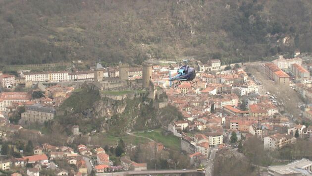 découvrez les trésors cachés de l’aveyron : villages authentiques, paysages sauvages, sites historiques et adresses secrètes pour un séjour inoubliable au cœur de l’occitanie.