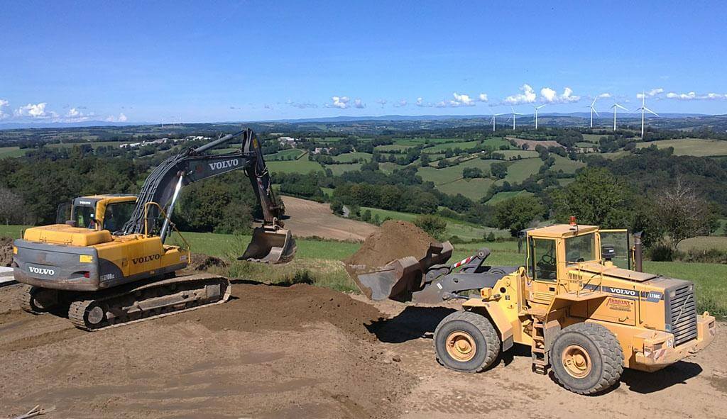 suivez l’actualité des chantiers sur les routes de l’aveyron : travaux en cours, perturbations de circulation et conseils pour vos déplacements dans la région.