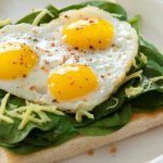 découvrez comment jean-louis bouscule la routine matinale avec un petit-déjeuner aussi original que délicieux. une inspiration gourmande à ne pas manquer !