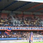 découvrez l'histoire fascinante du stade abandonné de montpellier : raisons de sa fermeture, anecdotes et impact sur la ville. plongez dans le passé mystérieux de ce lieu emblématique.