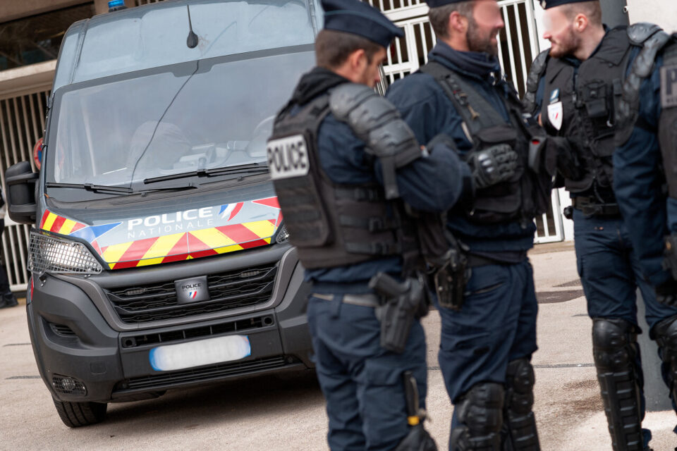 découvrez comment le syndicat de police s’engage pour le renforcement des enquêtes, l’amélioration des moyens d’investigation et la défense des intérêts des forces de l’ordre.